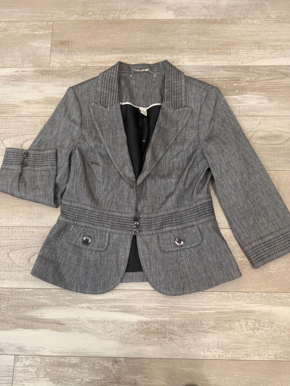 WHBM Gray Women's 2Pc Pant Suit Set - NWT - Picture 4 of 11